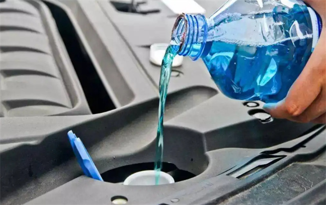 汽车没有玻璃水可以加纯净水吗