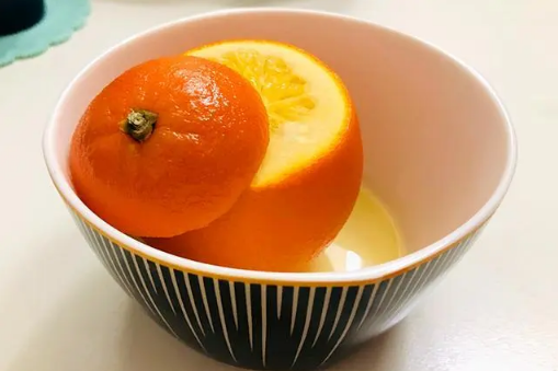 盐蒸橙子用开水还是凉水