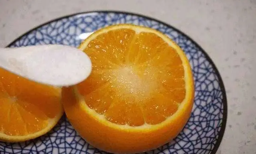 盐蒸橙子吃多了有没有副作用